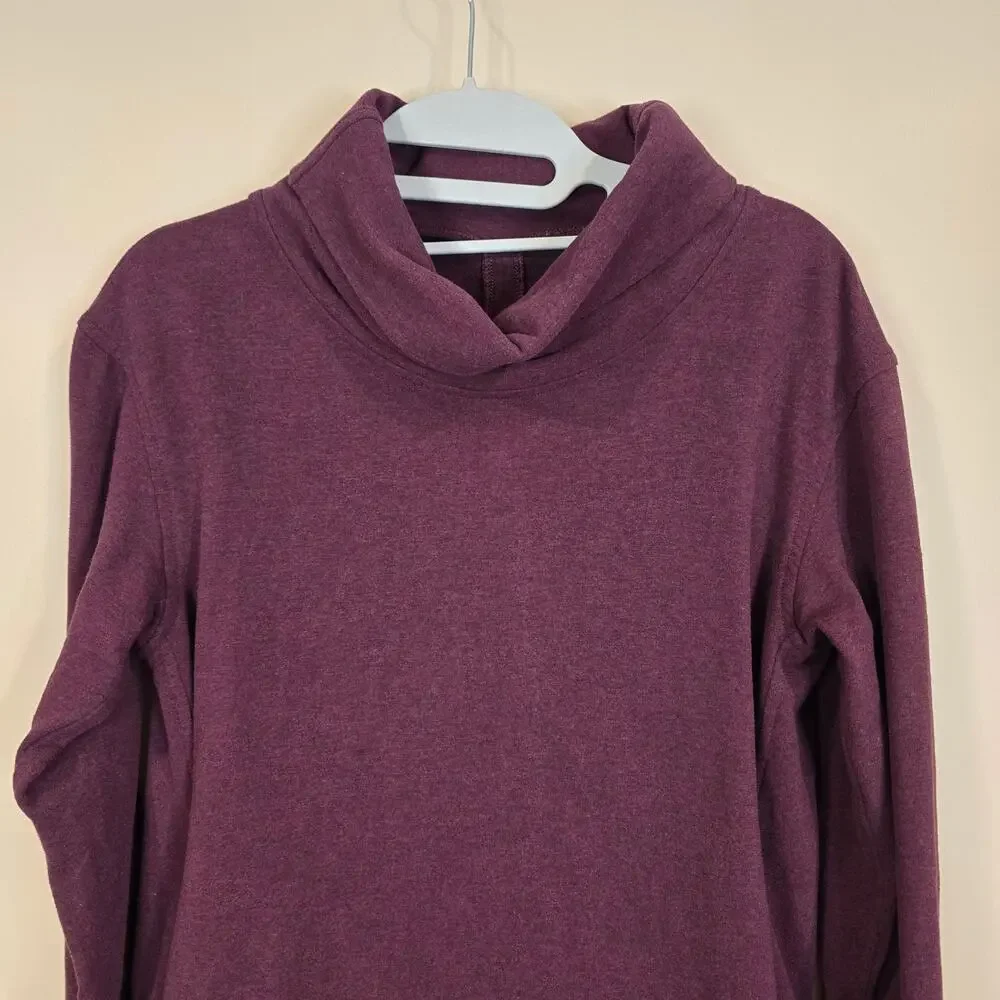 Women's Lululemon Maroon Turtleneck Sweatshirt | Size 6